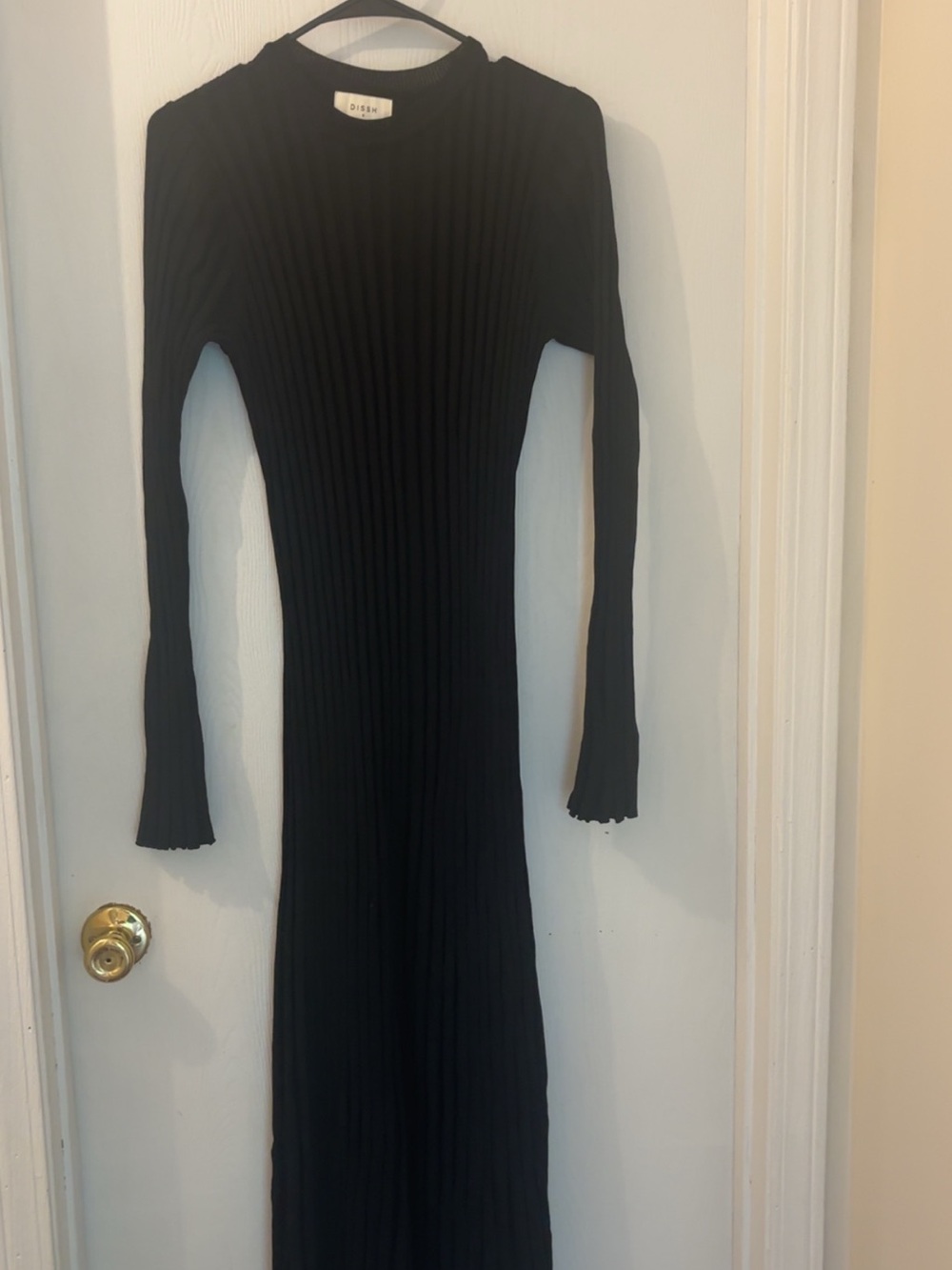 DISSH Black Ribbed Long-Sleeve Maxi Dress - Picture 3 of 5